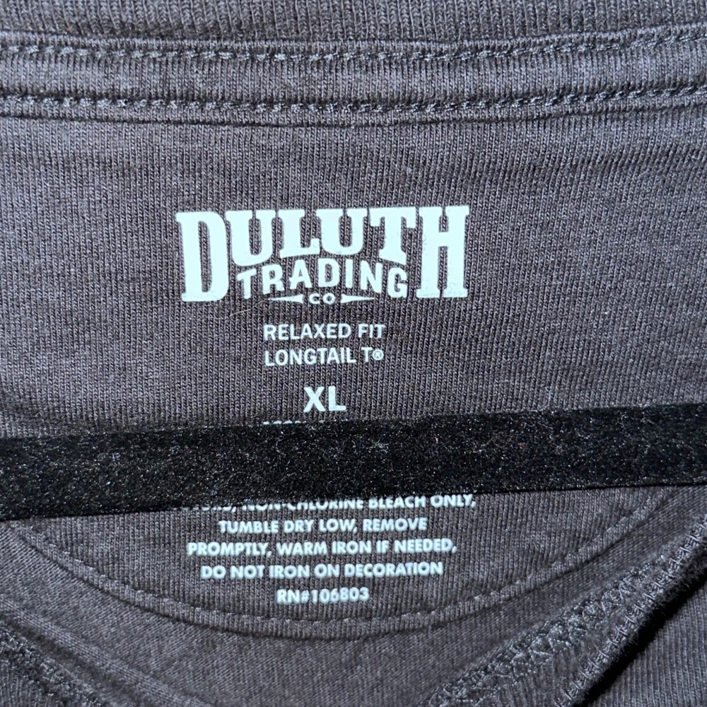 Duluth Trading Co Mens XL Black Relaxed Fit Longtail T Camo Logo Graphic Shirt